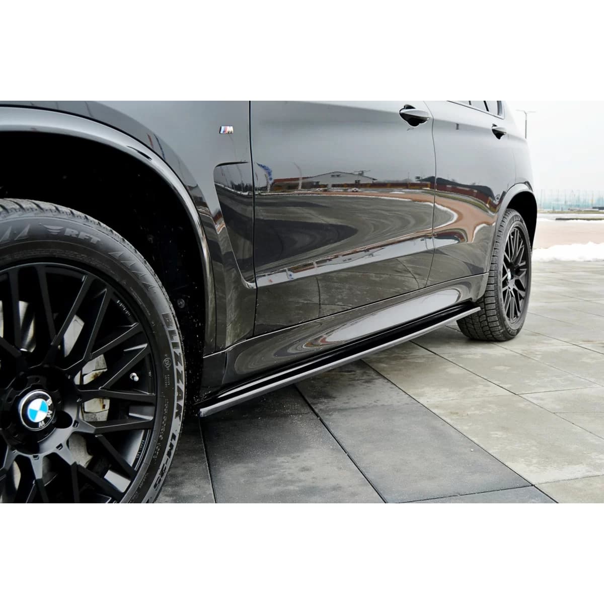 Maxton Design additives for side skirts suitable for BMW X5 F15 with M package 2013-2018, black lacquer
